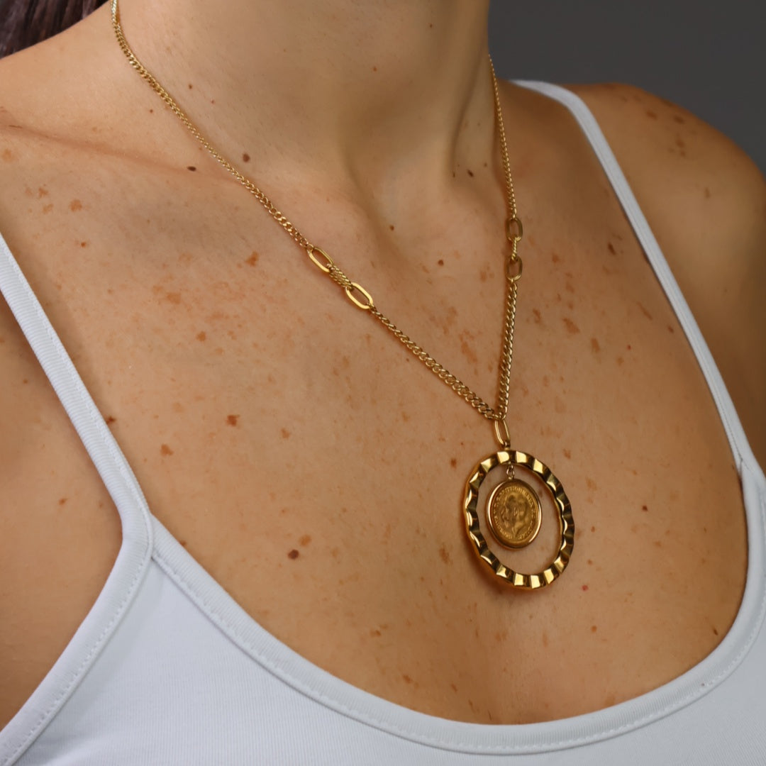 Sol Necklace